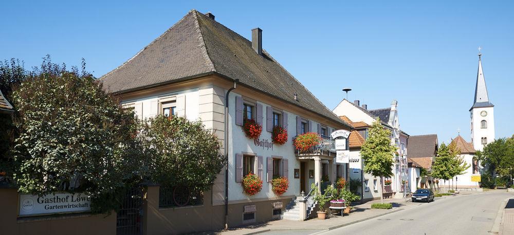 Hotel Loewen Garni Oberrimsingen Luaran gambar